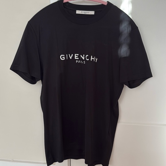 Givenchy Distressed Logo T-Shirt - Picture 1 of 4
